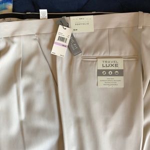 Perry Ellis Classic Fit Pant
